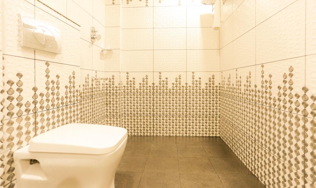 Treebo Trend Cmks Gulmohar Suites Kochi المظهر الخارجي الصورة