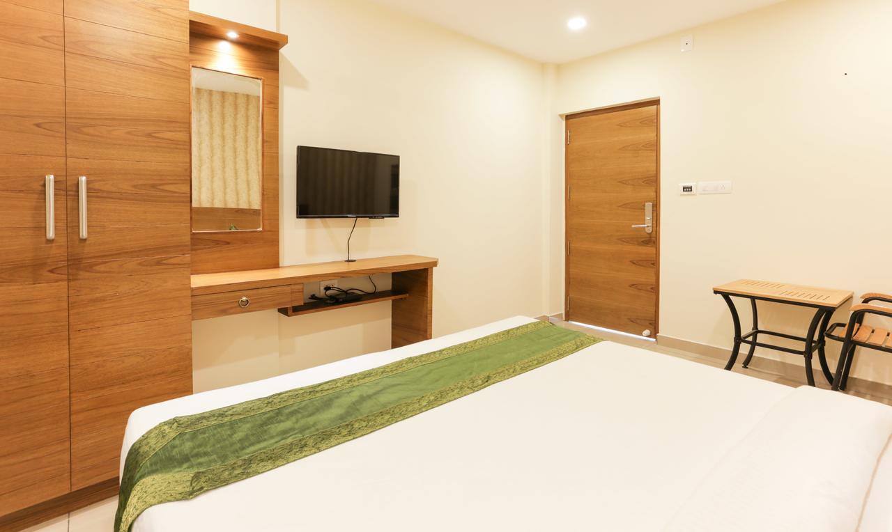 Treebo Trend Cmks Gulmohar Suites Kochi المظهر الخارجي الصورة